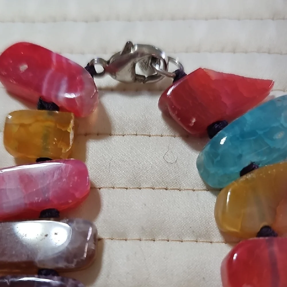 Source Unknown Colorful Stone Necklace - Picture 3 of 3